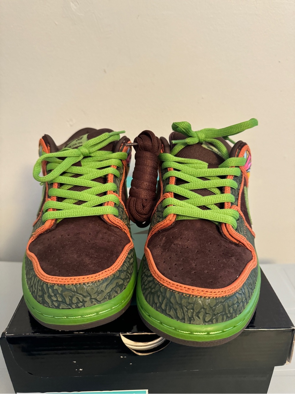 Nike SB Dunk Low De La Soul PRM
DLS SB QS Men's US 10.5 - Picture 2 of 6